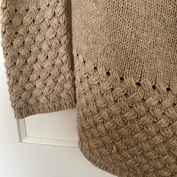 Cozy knit sweater - Picture 2 of 2